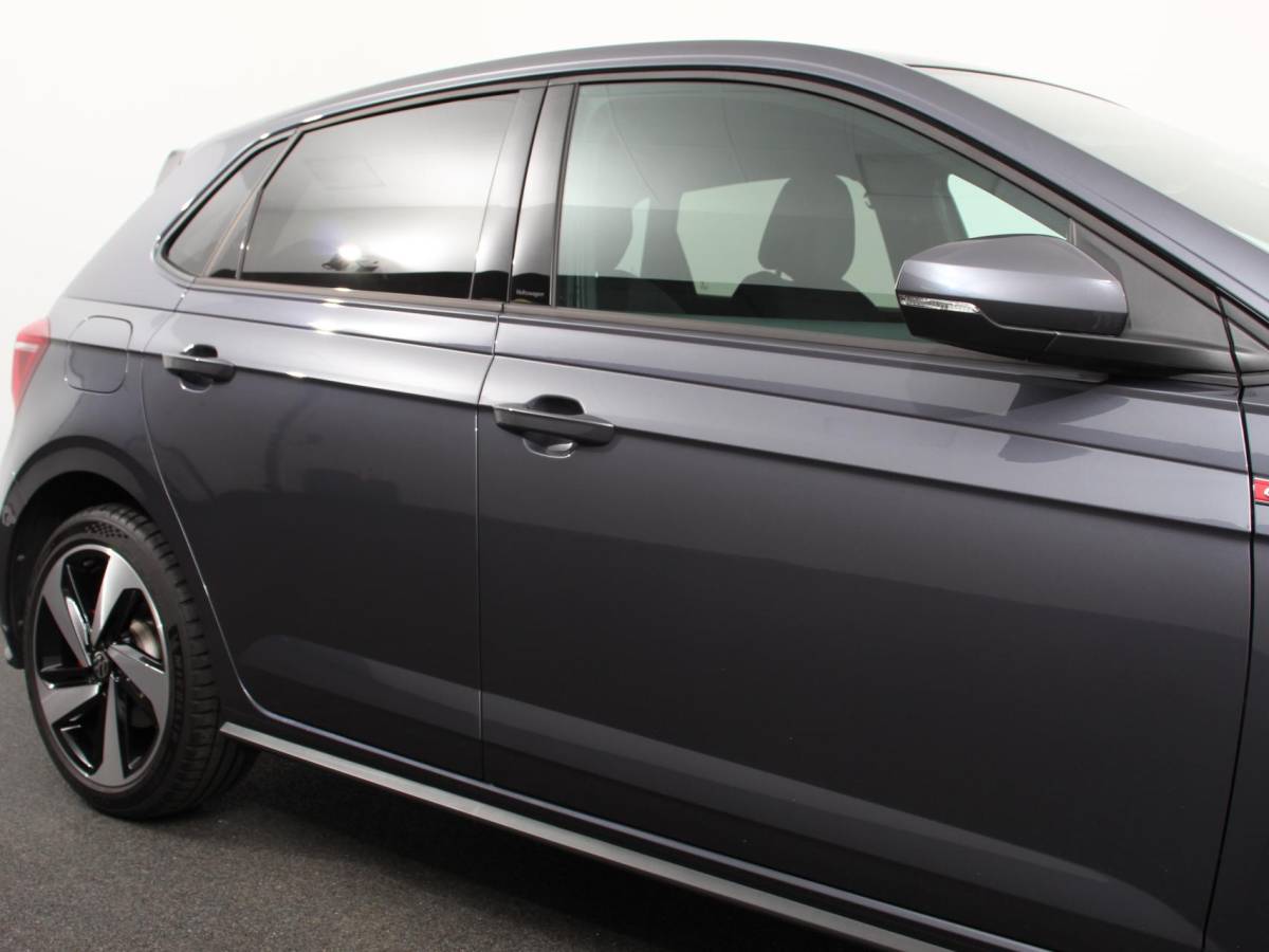 Volkswagen Polo Volkswagen Polo 2.0 TSI GTI Automaat | Apple Carplay / Android Auto | Parkersensoren V+A | Park Assist | Dodehoek Assistent | Adaptive Cruise Control | Verwarmde Voorstoelen | DAB+