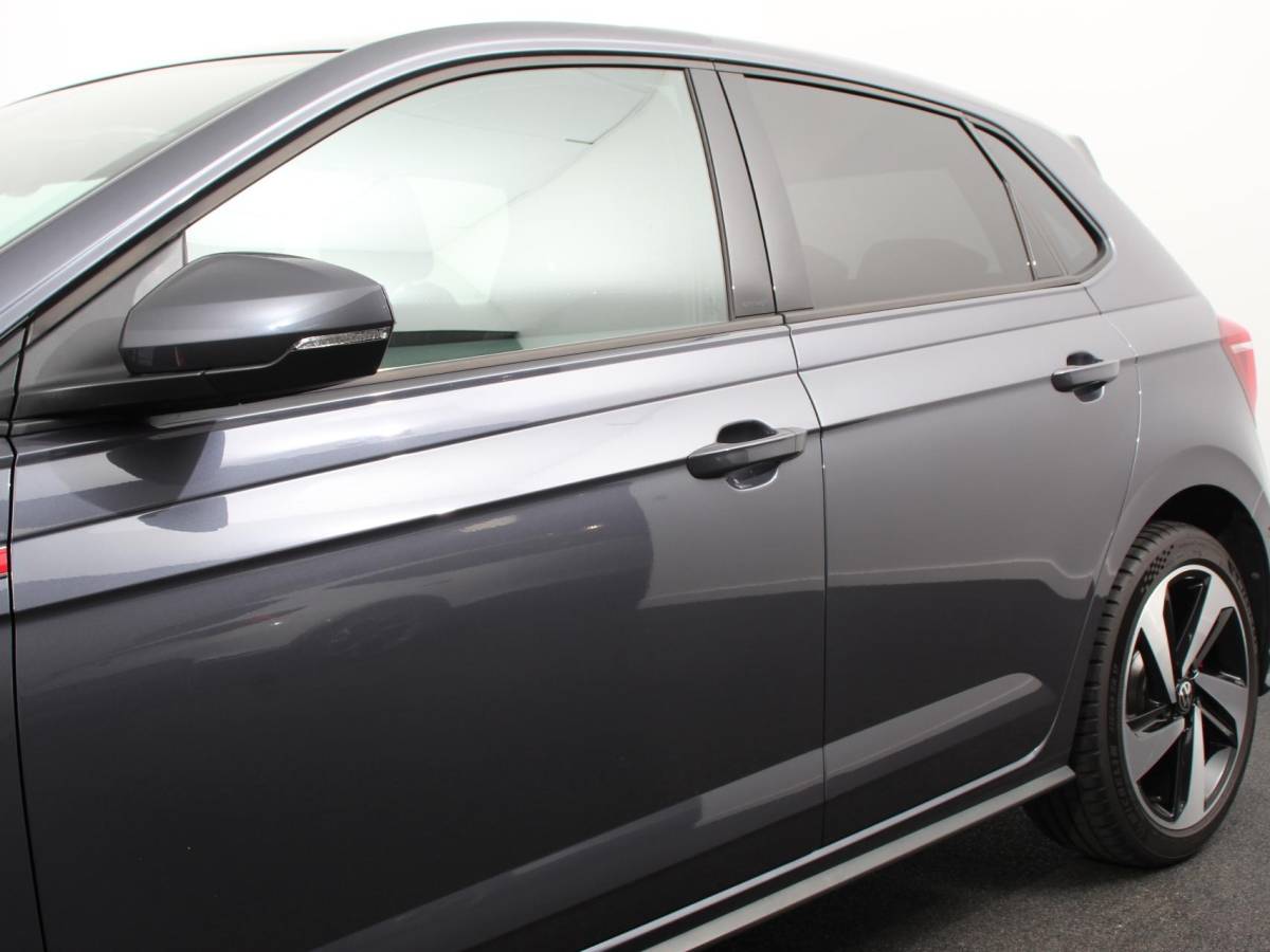 Volkswagen Polo Volkswagen Polo 2.0 TSI GTI Automaat | Apple Carplay / Android Auto | Parkersensoren V+A | Park Assist | Dodehoek Assistent | Adaptive Cruise Control | Verwarmde Voorstoelen | DAB+