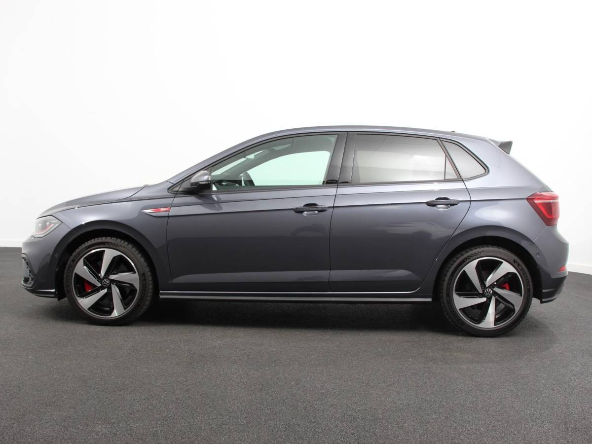 Volkswagen Polo Volkswagen Polo 2.0 TSI GTI Automaat | Apple Carplay / Android Auto | Parkersensoren V+A | Park Assist | Dodehoek Assistent | Adaptive Cruise Control | Verwarmde Voorstoelen | DAB+