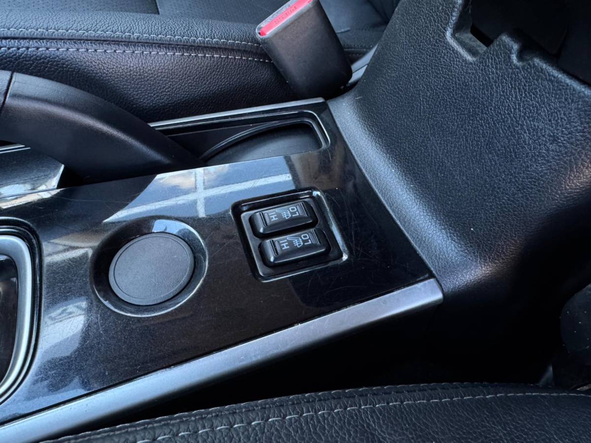 Mitsubishi Outlander Mitsubishi Outlander 2.0 Instyle / Leder / Camera / 7P