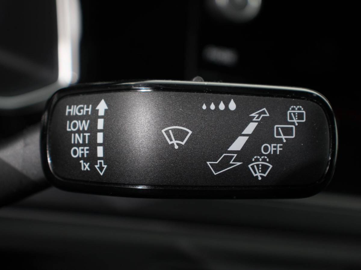 Volkswagen Polo Volkswagen Polo 2.0 TSI GTI Automaat Navigatie Apple Carplay / Android Auto Adaptive Cruise Control Parkersensoren Park Assist Dodehoek Assistent Stoelverwarming Climate Control