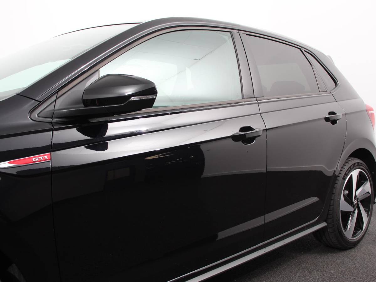 Volkswagen Polo Volkswagen Polo 2.0 TSI GTI Automaat Navigatie Apple Carplay / Android Auto Adaptive Cruise Control Parkersensoren Park Assist Dodehoek Assistent Stoelverwarming Climate Control