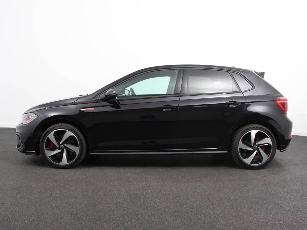 Volkswagen Polo Volkswagen Polo 2.0 TSI GTI Automaat Navigatie Apple Carplay / Android Auto Adaptive Cruise Control Parkersensoren Park Assist Dodehoek Assistent Stoelverwarming Climate Control