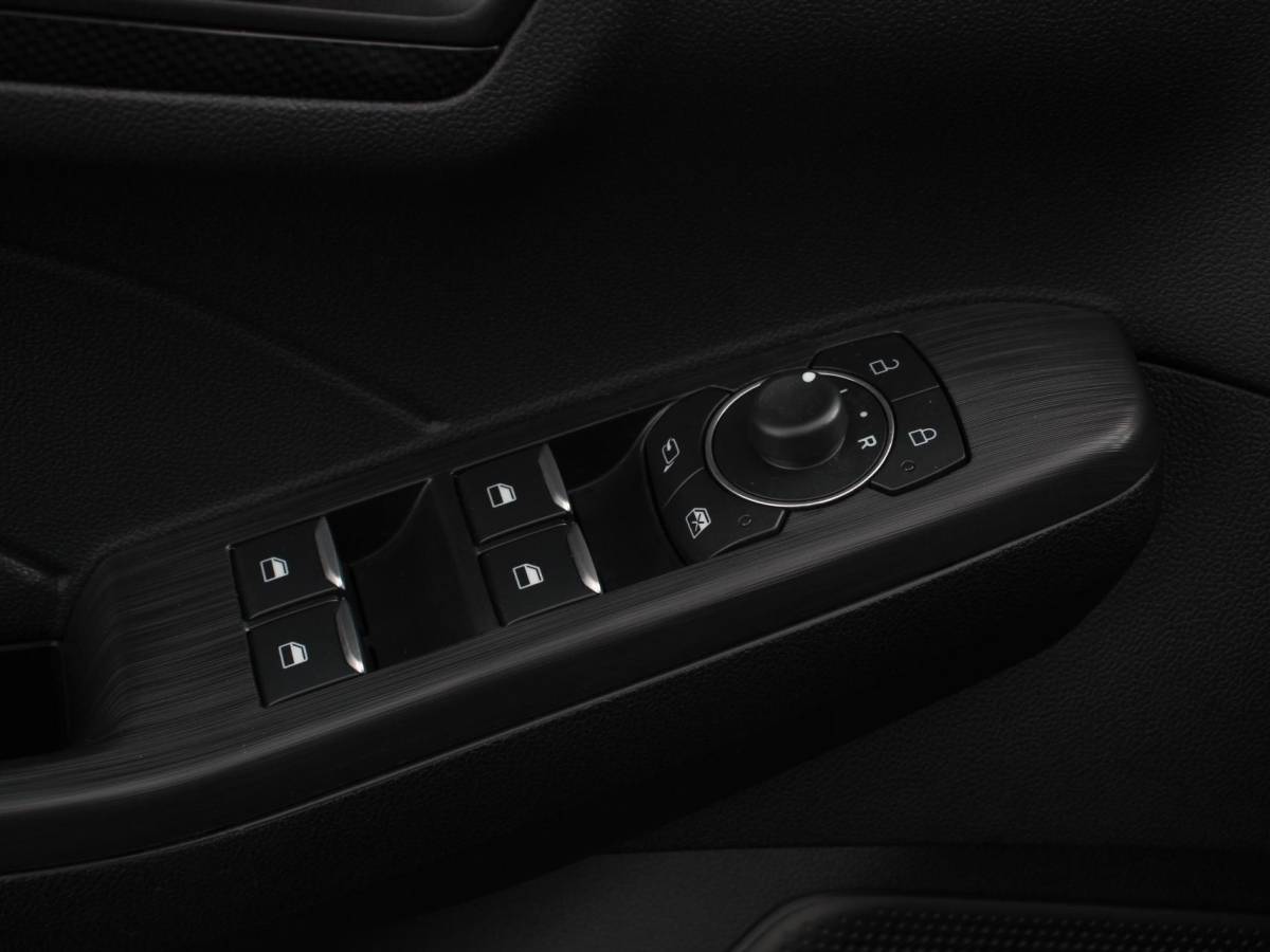 Ford Kuga Ford Kuga 2.5 PHEV ST-Line X | Navigatie | Apple Carplay/Android Auto | Parkeersensoren | Camera | Adaptive Cruise Control | Blind Spot Assist | Elektrische achterklep | Stuurverwarming | Park Assist | LED-koplampen |