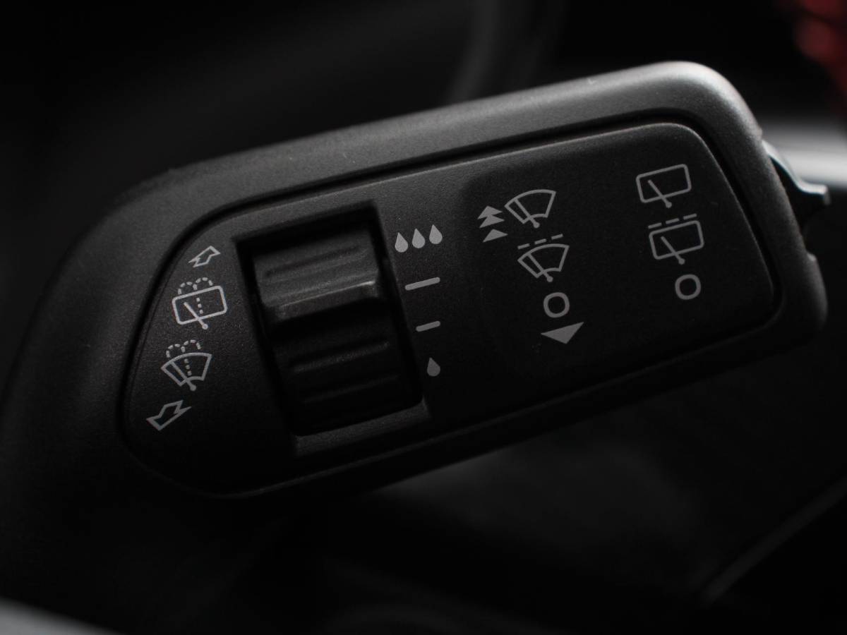Ford Kuga Ford Kuga 2.5 PHEV ST-Line X | Navigatie | Apple Carplay/Android Auto | Parkeersensoren | Camera | Adaptive Cruise Control | Blind Spot Assist | Elektrische achterklep | Stuurverwarming | Park Assist | LED-koplampen |
