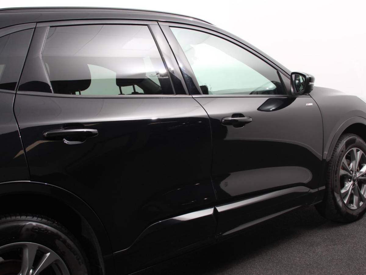Ford Kuga Ford Kuga 2.5 PHEV ST-Line X | Navigatie | Apple Carplay/Android Auto | Parkeersensoren | Camera | Adaptive Cruise Control | Blind Spot Assist | Elektrische achterklep | Stuurverwarming | Park Assist | LED-koplampen |