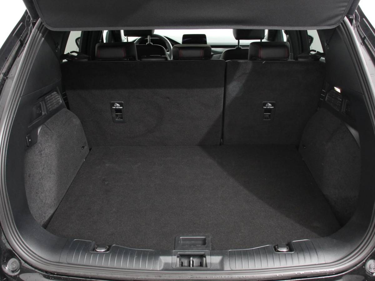 Ford Kuga Ford Kuga 2.5 PHEV ST-Line X | Navigatie | Apple Carplay/Android Auto | Parkeersensoren | Camera | Adaptive Cruise Control | Blind Spot Assist | Elektrische achterklep | Stuurverwarming | Park Assist | LED-koplampen |