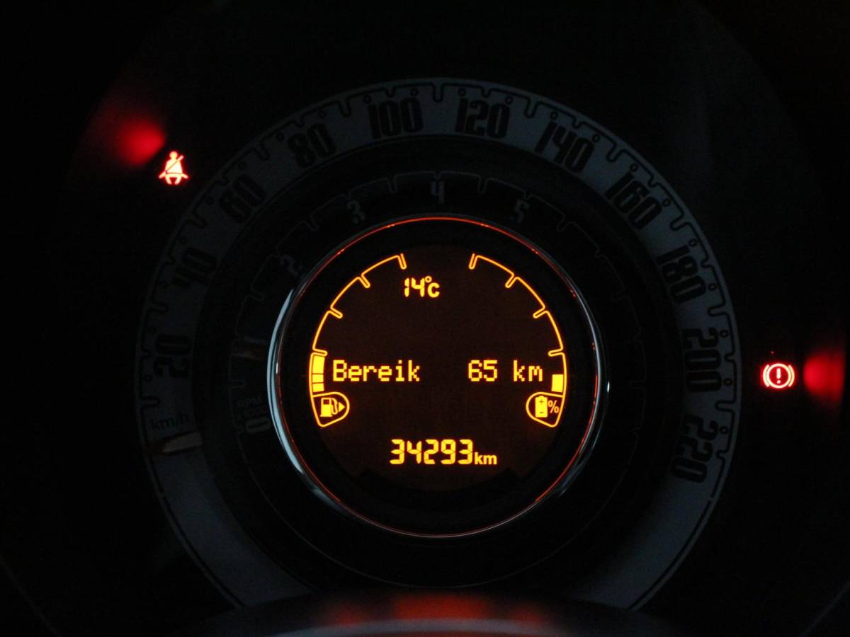 Fiat 500 Fiat 500 1.0 Hybrid Vita | Airco | DAB | Groot Touchscreen scherm | Cruise Control