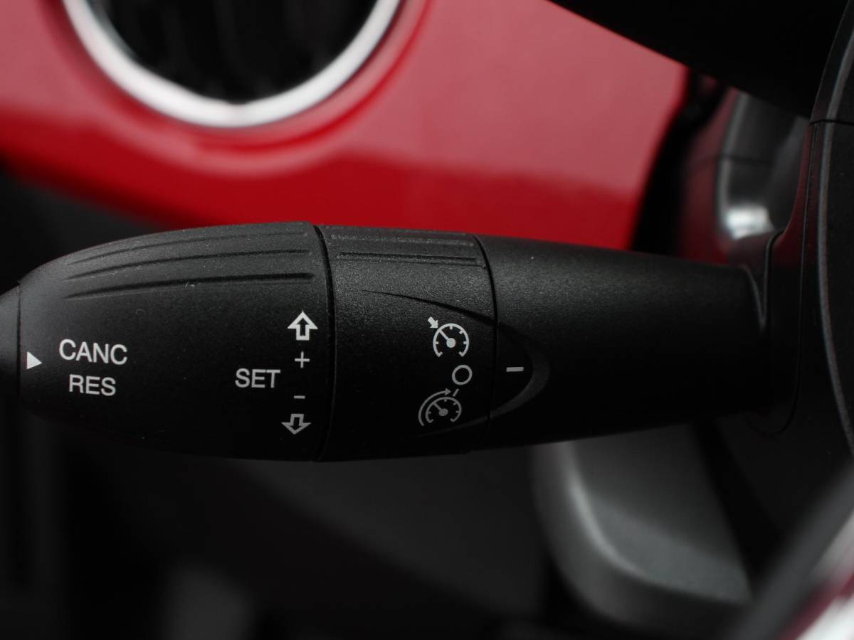 Fiat 500 Fiat 500 1.0 Hybrid Vita | Airco | DAB | Groot Touchscreen scherm | Cruise Control