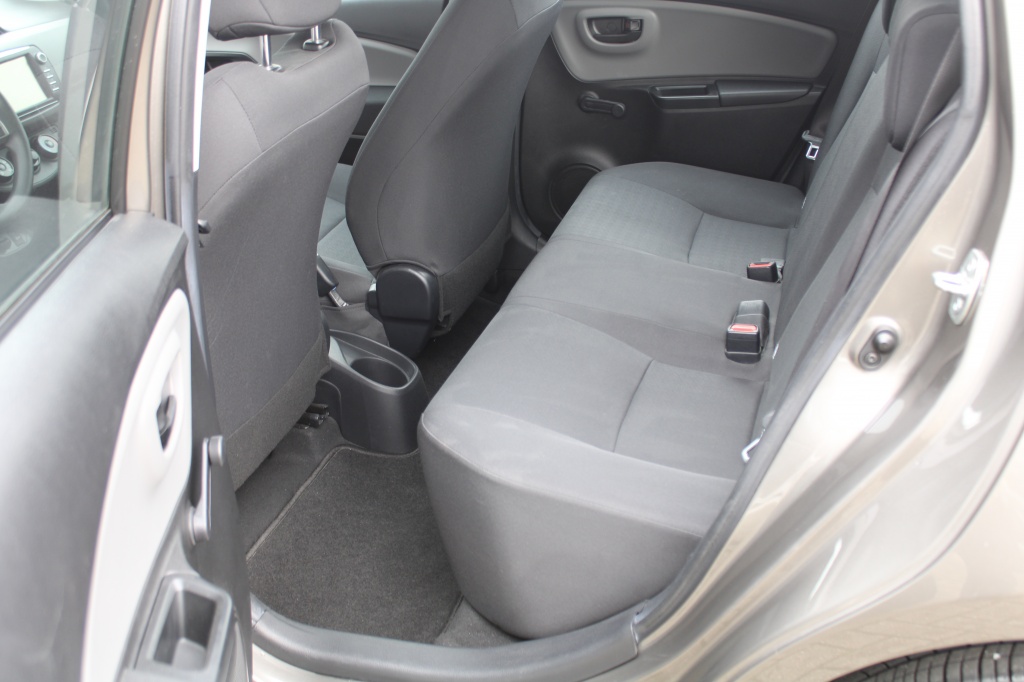 Toyota Yaris Toyota Yaris 1.5 VVT-i Bi-Tone