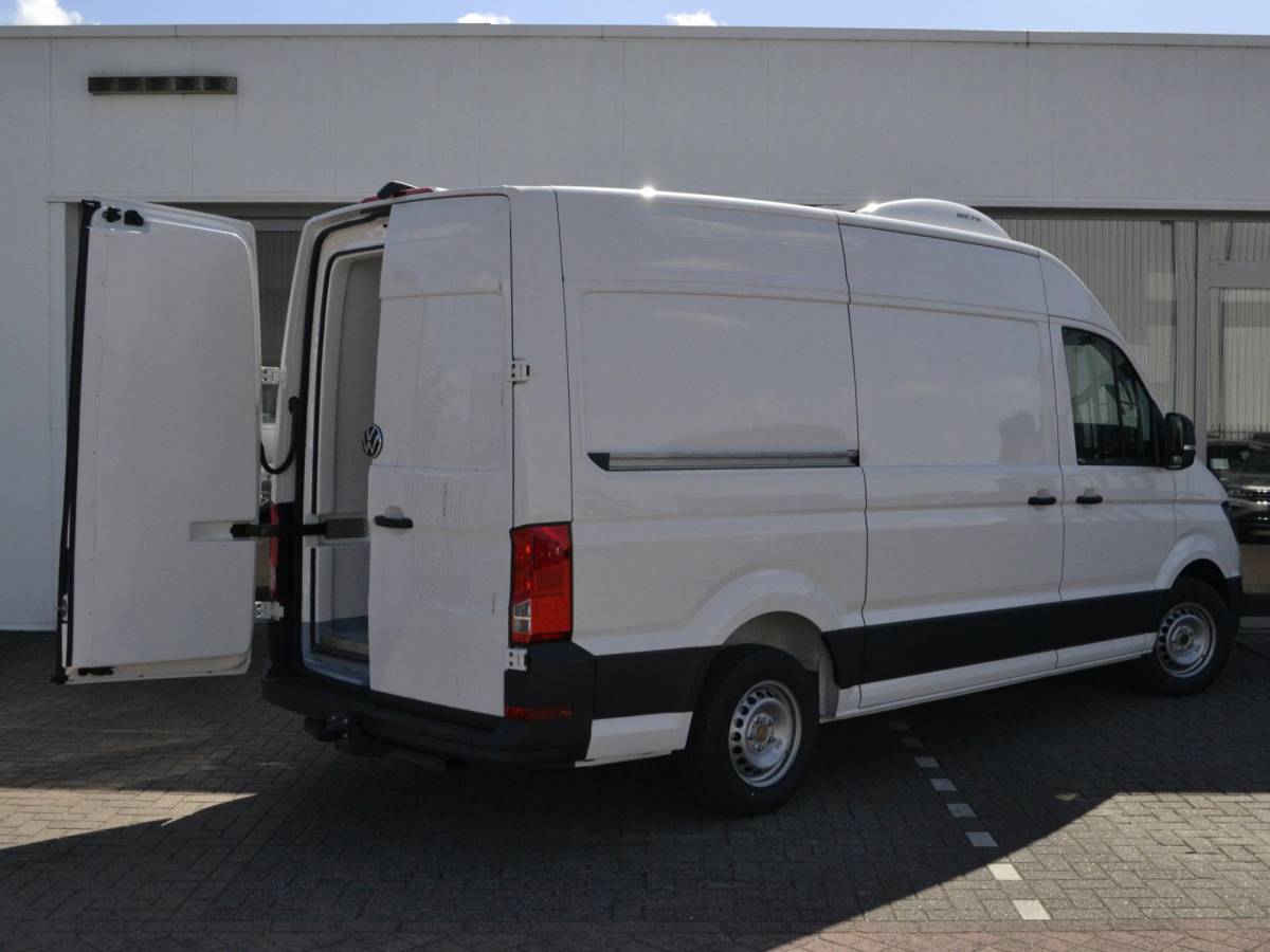 Volkswagen Crafter Volkswagen Bedrijfswagens Crafter Koelwagen 35 2.0TDi 140pk Highline L3H3 koel/vries ombouw 344272