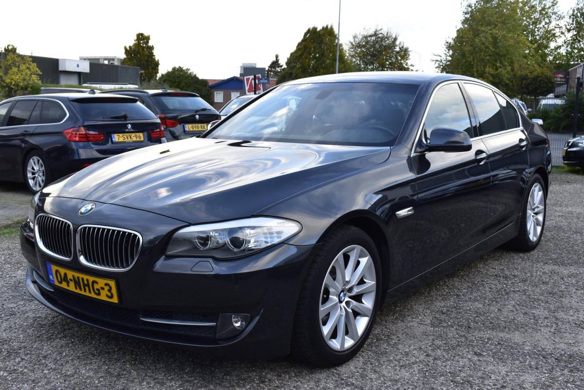 BMW 5 Serie BMW 5-serie 523i High Executive youngtimer nette auto