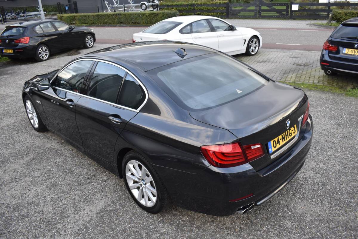 BMW 5 Serie BMW 5-serie 523i High Executive youngtimer nette auto