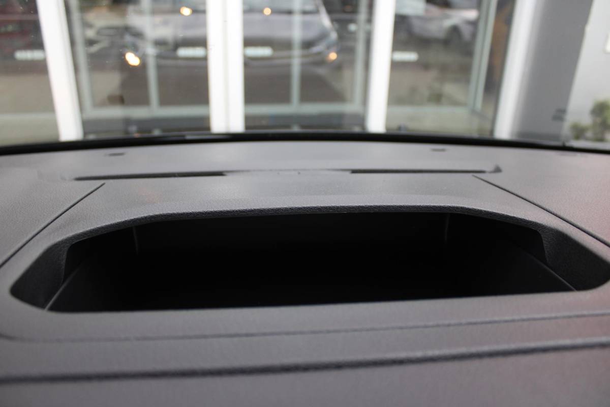 Citroën ë-Jumpy Citroen ë-Jumpy L2 136PK AUTOMAAT 75 kWh | NAVIGATIE 10″ TOUCHSCREEN | ACHTERUITRIJ CAMERA | APPLE CARPLAY/ANDROID AUTO | PARKEERSENSOREN | CRUISE CONTROL | DAB+ RADIO | NIEUWE BUS! | 3-ZITS |