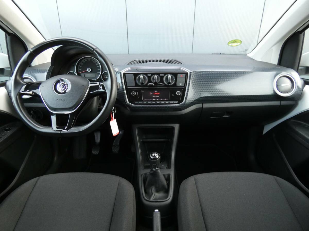 Volkswagen up! Volkswagen Up! 1.0 75 PK Move Up! | AIRCO | 127000 KM!!!