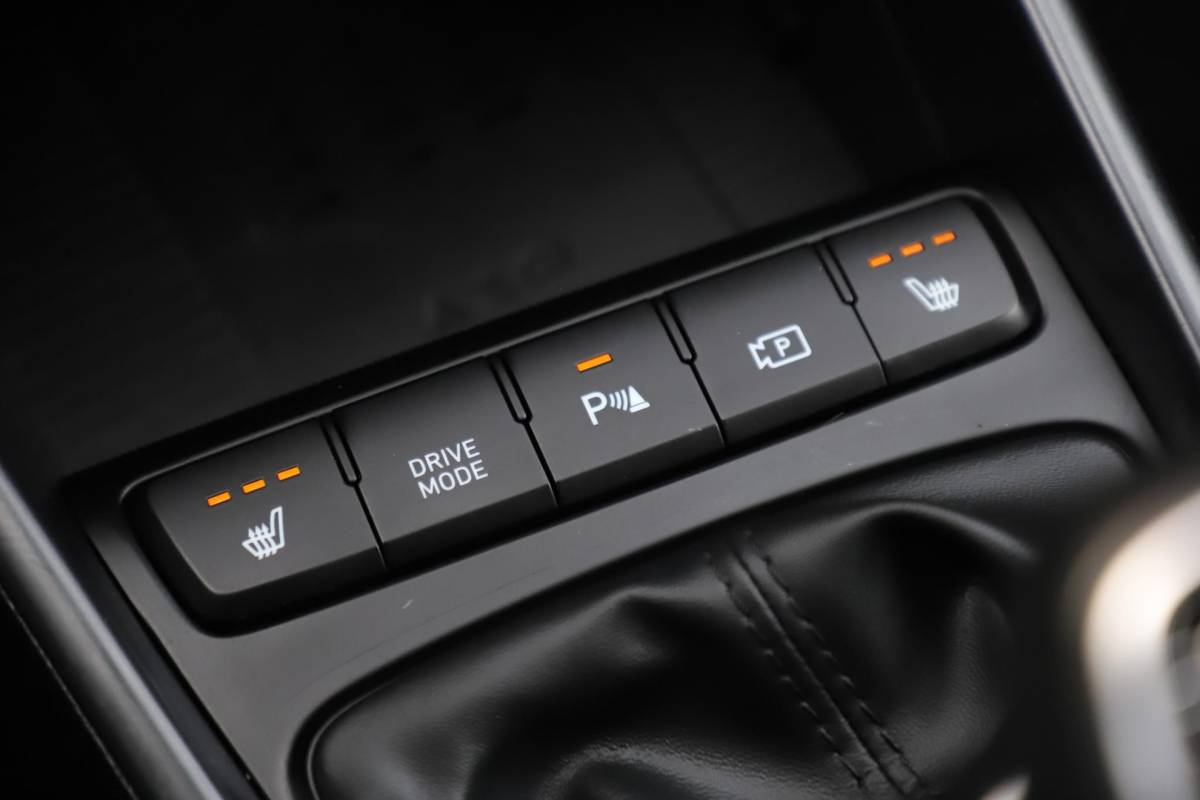 Hyundai Bayon Hyundai Bayon 1.0 T-GDI Premium Navigatie Achteruitrijcamera Carplay Android Stuur & Stoelverwarming Rijstrooksensor