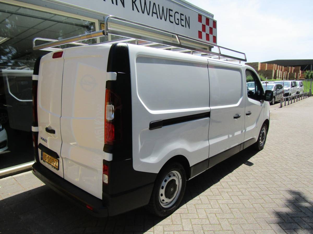 Opel Vivaro Opel Vivaro 1.6 120 pk LENGTE 2  NAVI  BLUETOOTH €10.900 EX. BTW