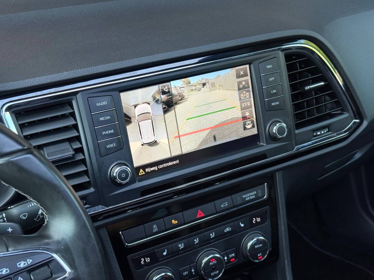 SEAT Ateca SEAT Ateca 2.0 TSI 4DRIVE Xcellence /Pano/VR-cockpit/360Camera/Trekhaak