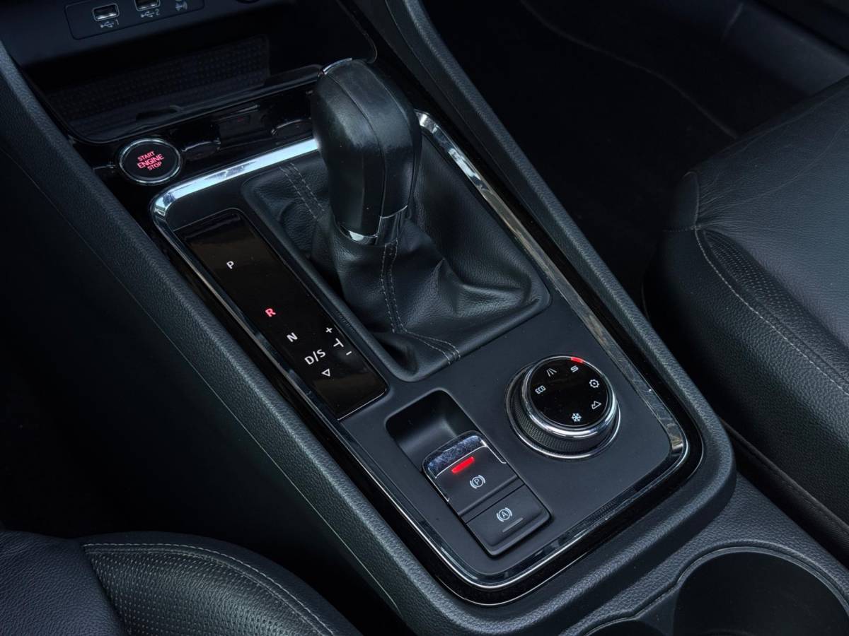 SEAT Ateca SEAT Ateca 2.0 TSI 4DRIVE Xcellence /Pano/VR-cockpit/360Camera/Trekhaak