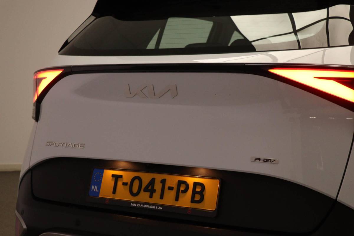 Kia Sportage Kia Sportage 1.6 T-GDi Plug-in Hybrid AWD DynamicLine | DAB | APPLE | CAMERA | TREKHAAK