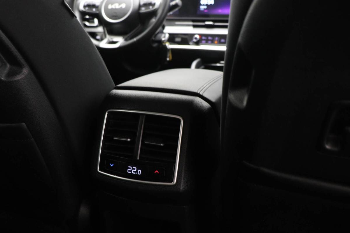 Kia Sportage Kia Sportage 1.6 T-GDi Plug-in Hybrid AWD DynamicLine | DAB | APPLE | CAMERA | TREKHAAK