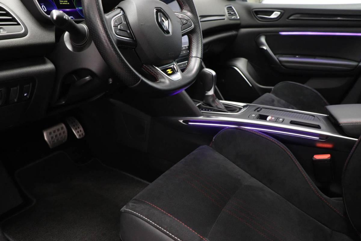 Renault Mégane Renault Megane 1.6 Plug-In Hybrid 160 R.S. Line | PANORAMADAK | LED | DAB | APPLE | CAMERA | 18″