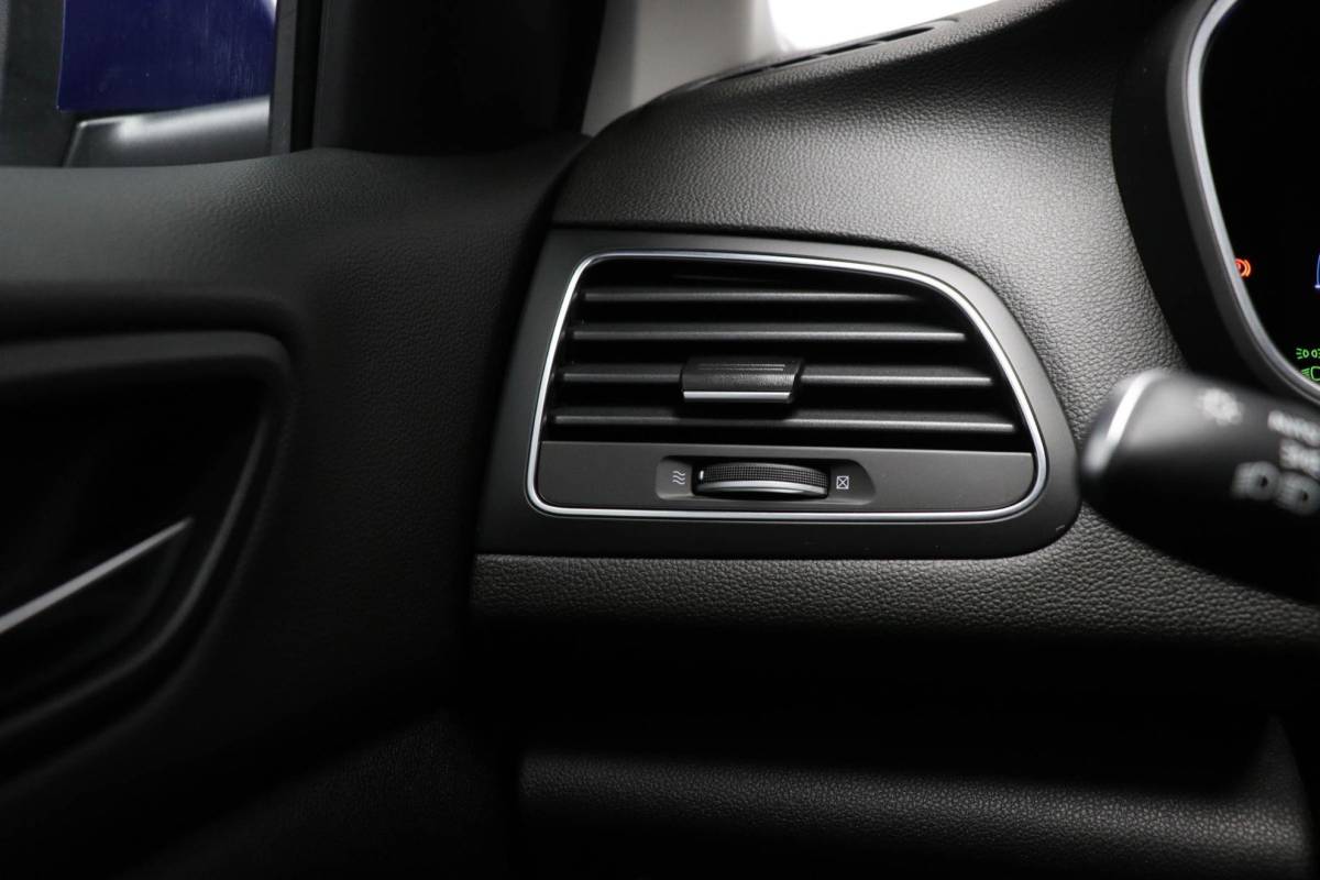 Renault Mégane Renault Megane 1.6 Plug-In Hybrid 160 R.S. Line | PANORAMADAK | LED | DAB | APPLE | CAMERA | 18″