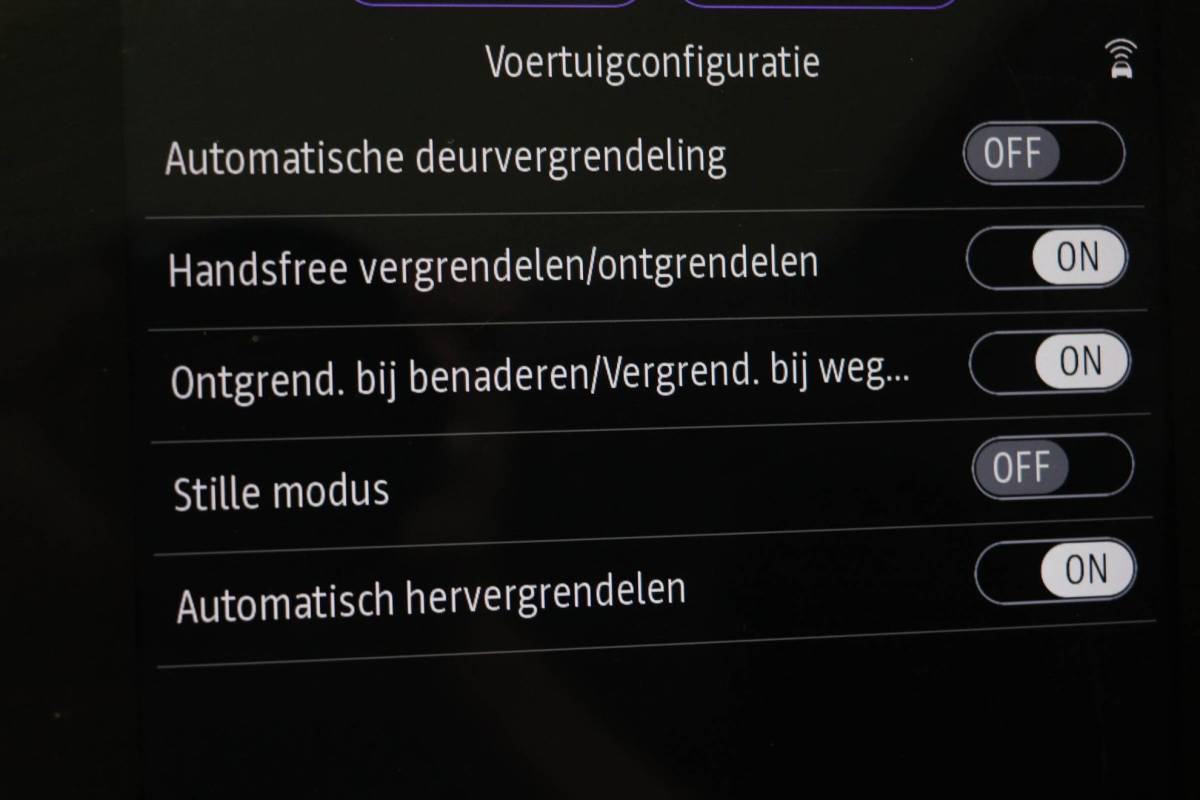 Renault Mégane Renault Megane 1.6 Plug-In Hybrid 160 R.S. Line | PANORAMADAK | LED | DAB | APPLE | CAMERA | 18″