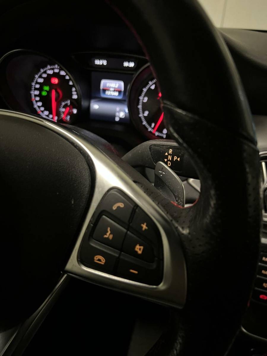 Mercedes-Benz GLA Mercedes GLA-klasse 180 AMG Navi Camera Cruise Climate PDC