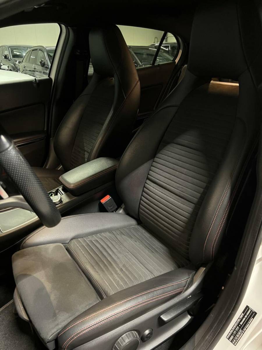 Mercedes-Benz GLA Mercedes GLA-klasse 180 AMG Navi Camera Cruise Climate PDC
