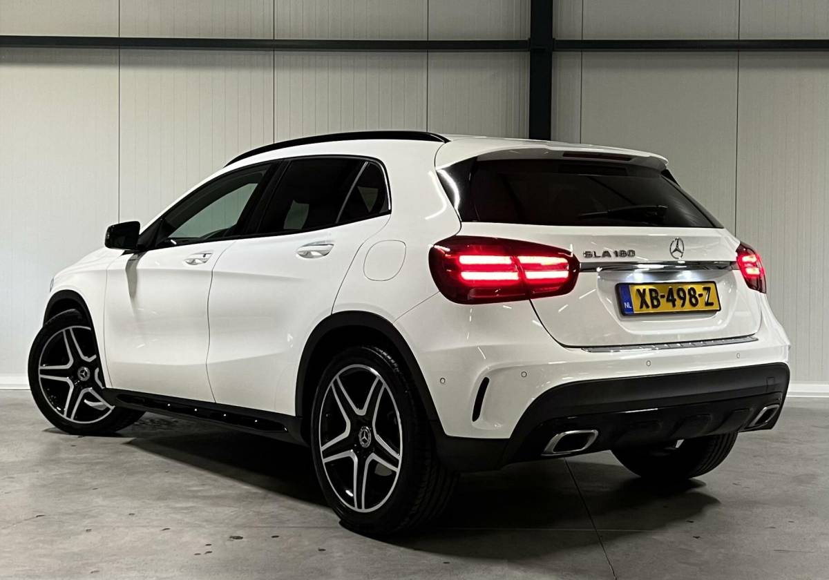 Mercedes-Benz GLA Mercedes GLA-klasse 180 AMG Navi Camera Cruise Climate PDC