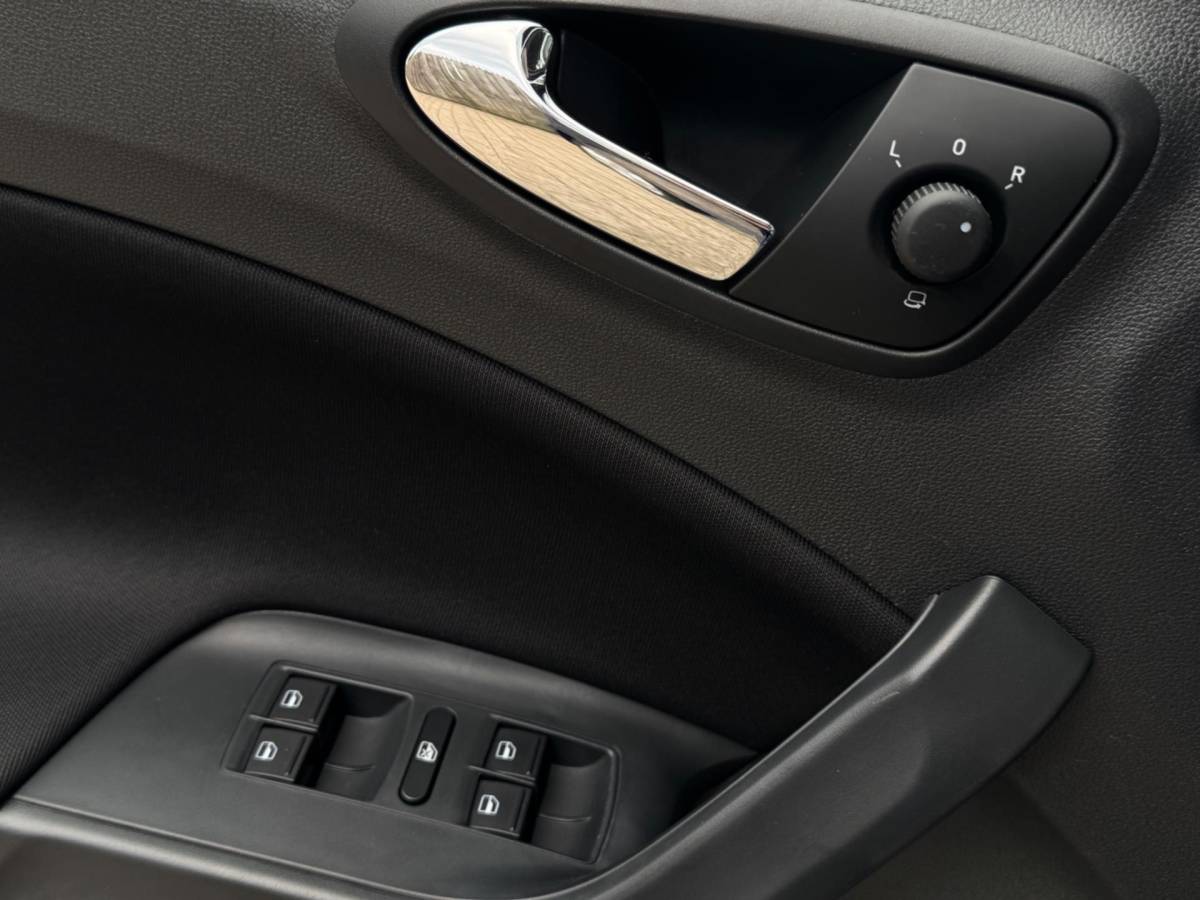 SEAT Ibiza SEAT Ibiza 1.0 EcoTSI FR Connect