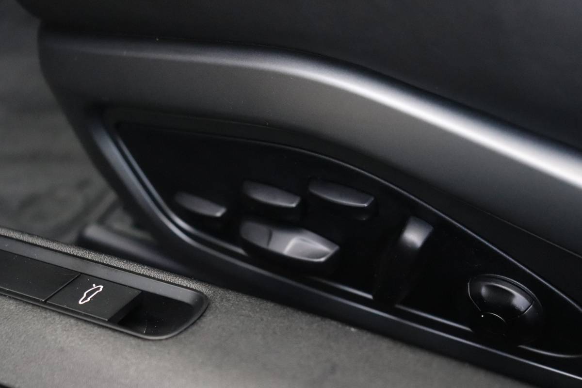 Porsche 911 Porsche 911 3.0 Carrera 4 S | PDK | LEDER | MEMORY | SPORT CHRONO | SCHUIFDAK | CAMERA |