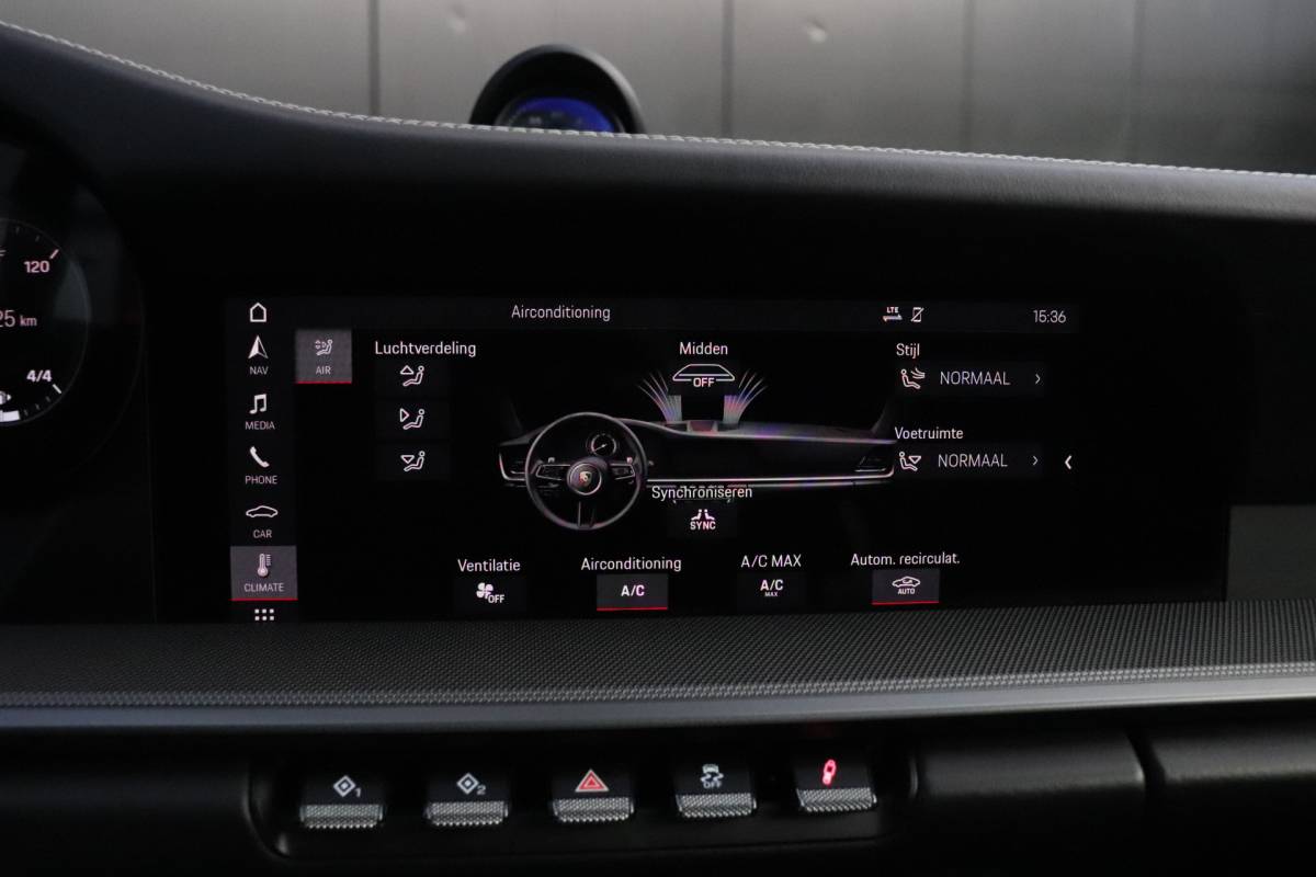 Porsche 911 Porsche 911 3.0 Carrera 4 S | PDK | LEDER | MEMORY | SPORT CHRONO | SCHUIFDAK | CAMERA |