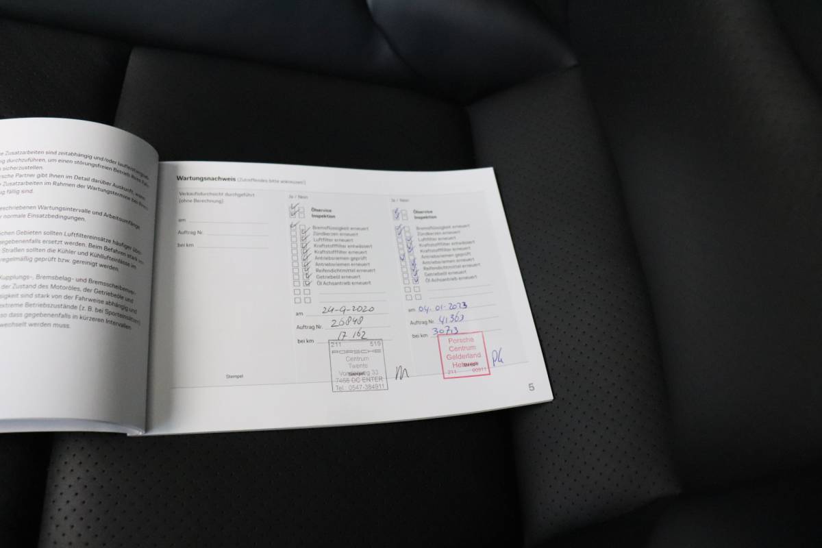 Porsche 911 Porsche 911 3.0 Carrera 4 S | PDK | LEDER | MEMORY | SPORT CHRONO | SCHUIFDAK | CAMERA |