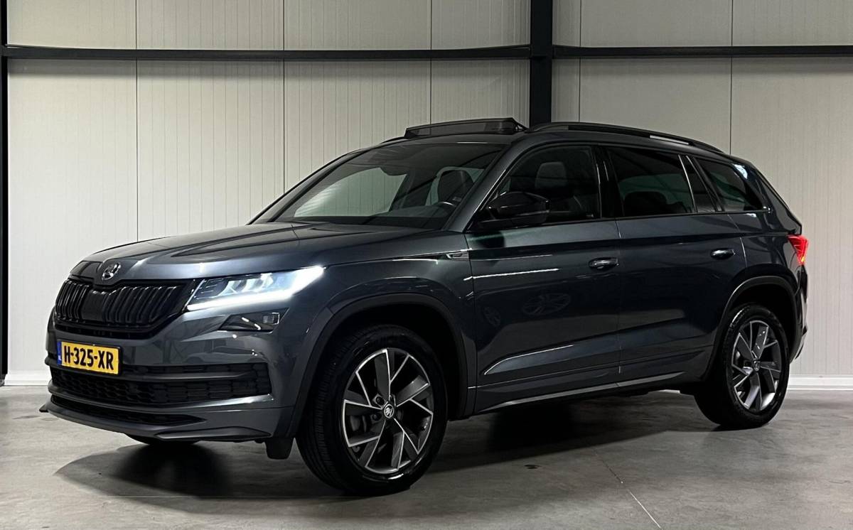Škoda Kodiaq Skoda Kodiaq 1.5 TSI Sportline Pano Virtual 7 Pers Trekhaak