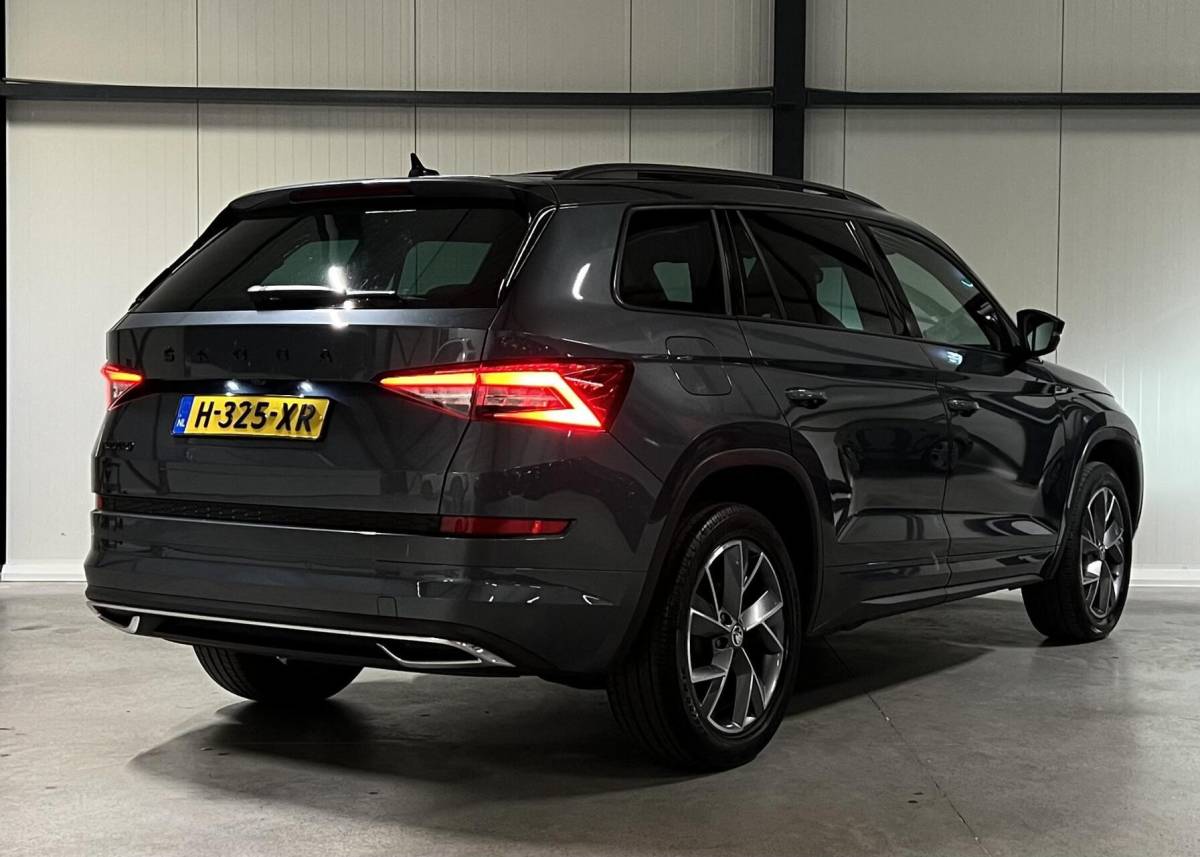 Škoda Kodiaq Skoda Kodiaq 1.5 TSI Sportline Pano Virtual 7 Pers Trekhaak