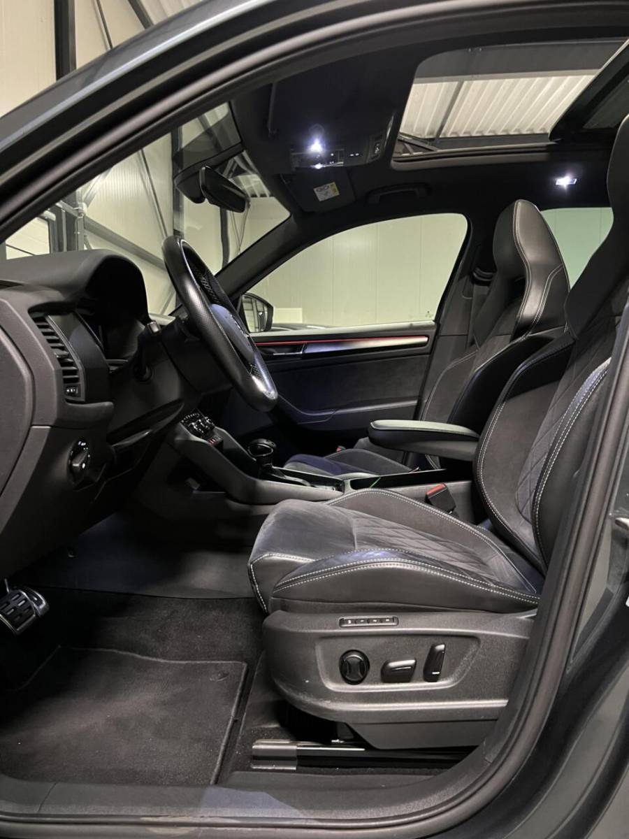 Škoda Kodiaq Skoda Kodiaq 1.5 TSI Sportline Pano Virtual 7 Pers Trekhaak