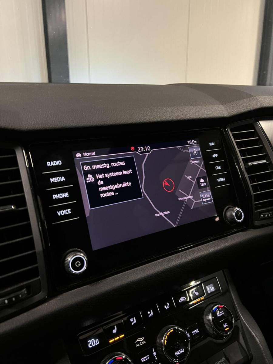 Škoda Kodiaq Skoda Kodiaq 1.5 TSI Sportline Pano Virtual 7 Pers Trekhaak
