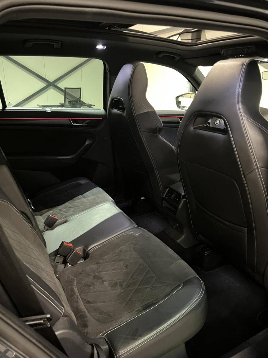 Škoda Kodiaq Skoda Kodiaq 1.5 TSI Sportline Pano Virtual 7 Pers Trekhaak