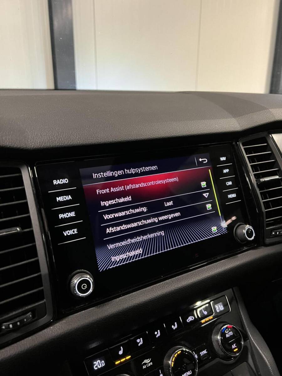 Škoda Kodiaq Skoda Kodiaq 1.5 TSI Sportline Pano Virtual 7 Pers Trekhaak