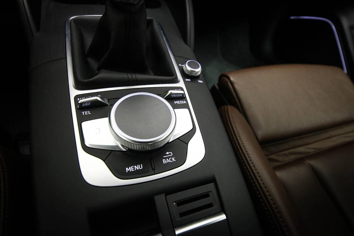 Audi A3 Audi A3 Sportback 30 TFSI Advance | VIRTUAL COCKPIT | LED | LEDER | CLIMA | CRUISE | NAVI | B&O | PDC | 18″