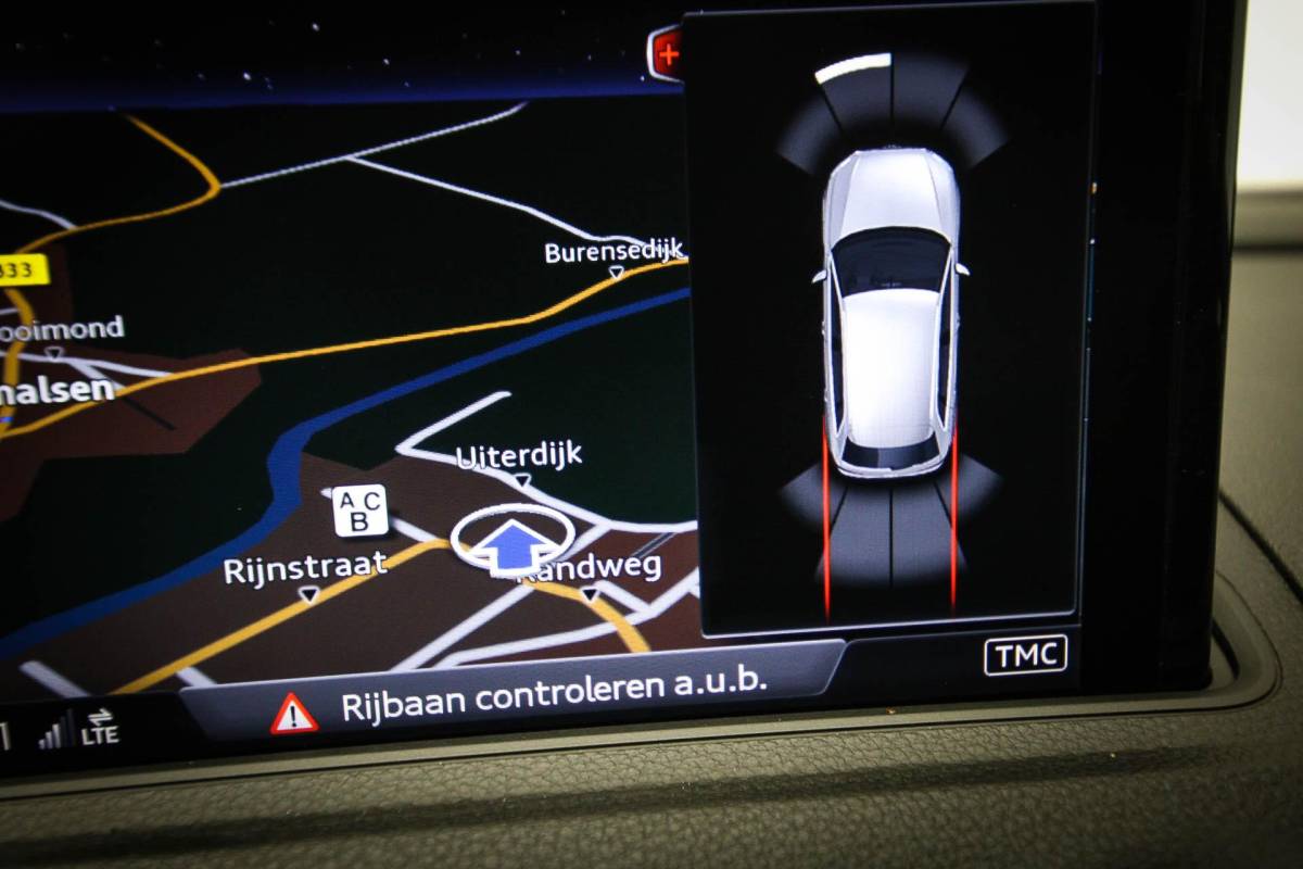 Audi A3 Audi A3 Sportback 30 TFSI Advance | VIRTUAL COCKPIT | LED | LEDER | CLIMA | CRUISE | NAVI | B&O | PDC | 18″