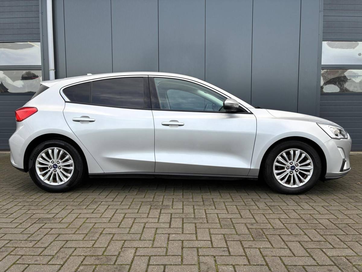 Ford Focus Ford Focus 1.0 EcoBoost Titanium Business | CRUISE ACC | PDC | WINTER PAKKET | 102000 KM!!!