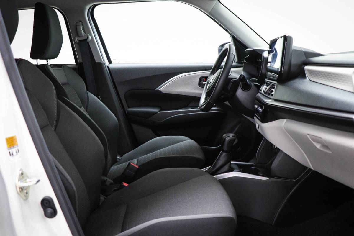 Suzuki Swift Suzuki Swift 1.2 Style Smart Hybrid | STOELVERWARMING | DAB | APPLE | CAMERA