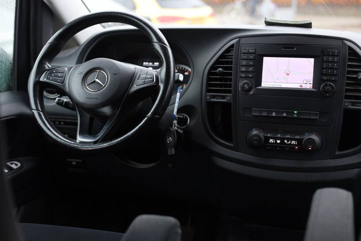 Mercedes-Benz Vito Mercedes-Benz Vito 119 CDI TOURER | LANG | DUBBEL CABINE *MARGE*