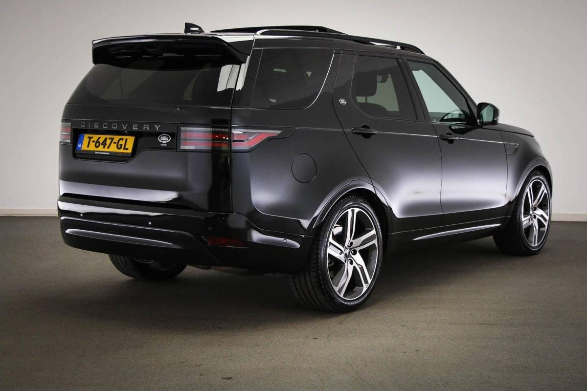 Land Rover Discovery Land Rover Discovery 3.0 D300 R-Dynamic HSE 7p. | PANORAMADAK | DAB | APPLE | 360 CAMERA | TREKHAAK EL. | 22″ | COLD / HOT CLIMATE- PACK