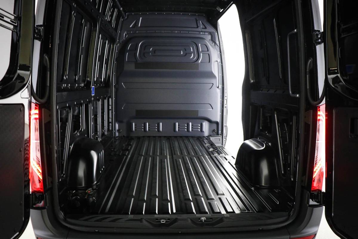 Mercedes-Benz Sprinter Mercedes-Benz Sprinter 319 1.9 CDI L2H2 | LED | AIRCO | CRUISE | DAB | CAMERA | EINDEJAARSAANBIEDING!!