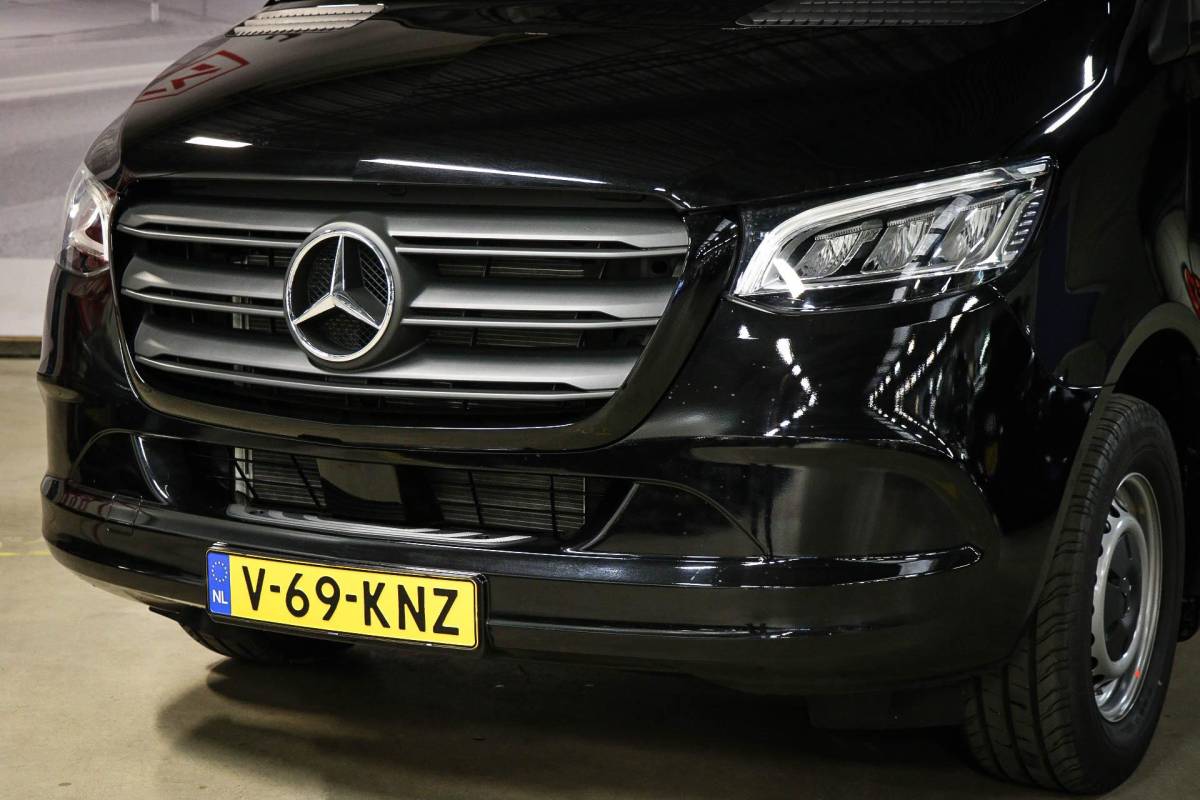 Mercedes-Benz Sprinter Mercedes-Benz Sprinter 319 1.9 CDI L2H2 | LED | AIRCO | CRUISE | DAB | CAMERA | EINDEJAARSAANBIEDING!!