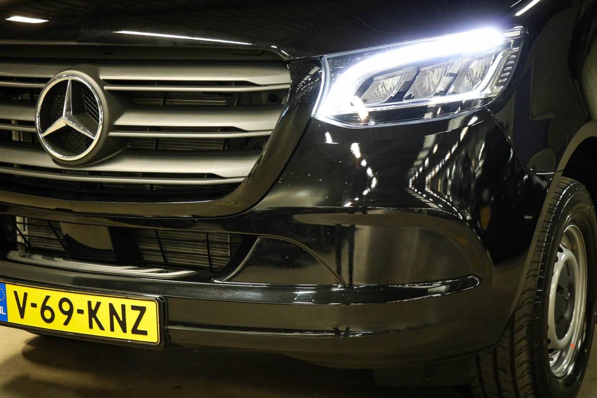 Mercedes-Benz Sprinter Mercedes-Benz Sprinter 319 1.9 CDI L2H2 | LED | AIRCO | CRUISE | DAB | CAMERA | EINDEJAARSAANBIEDING!!